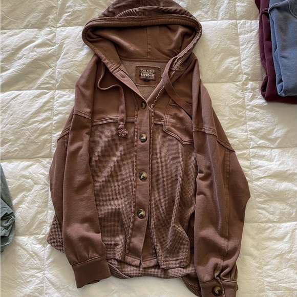 American Eagle and Aerie clothing bundle with 9 items - Picture 2 of 11